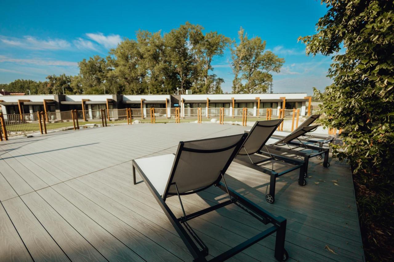 Hotel Resort Lovecka Basta Strakonice Exteriör bild