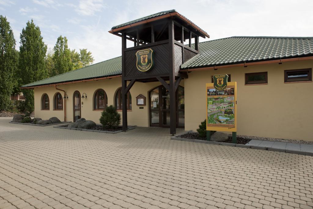 Hotel Resort Lovecka Basta Strakonice Exteriör bild